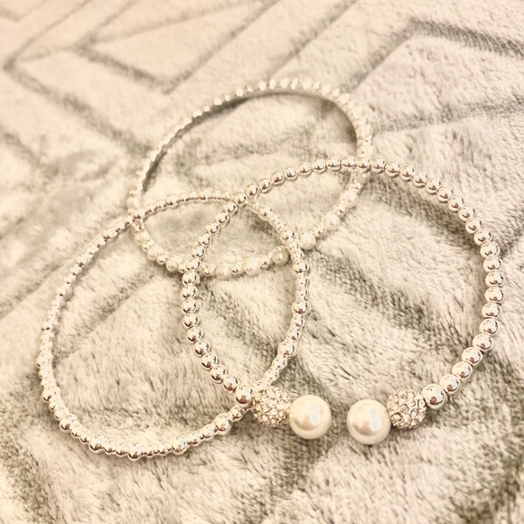 • NEW • 3-Pc Silvertone & Crystal Bangle Bracelets - Picture 2 of 2